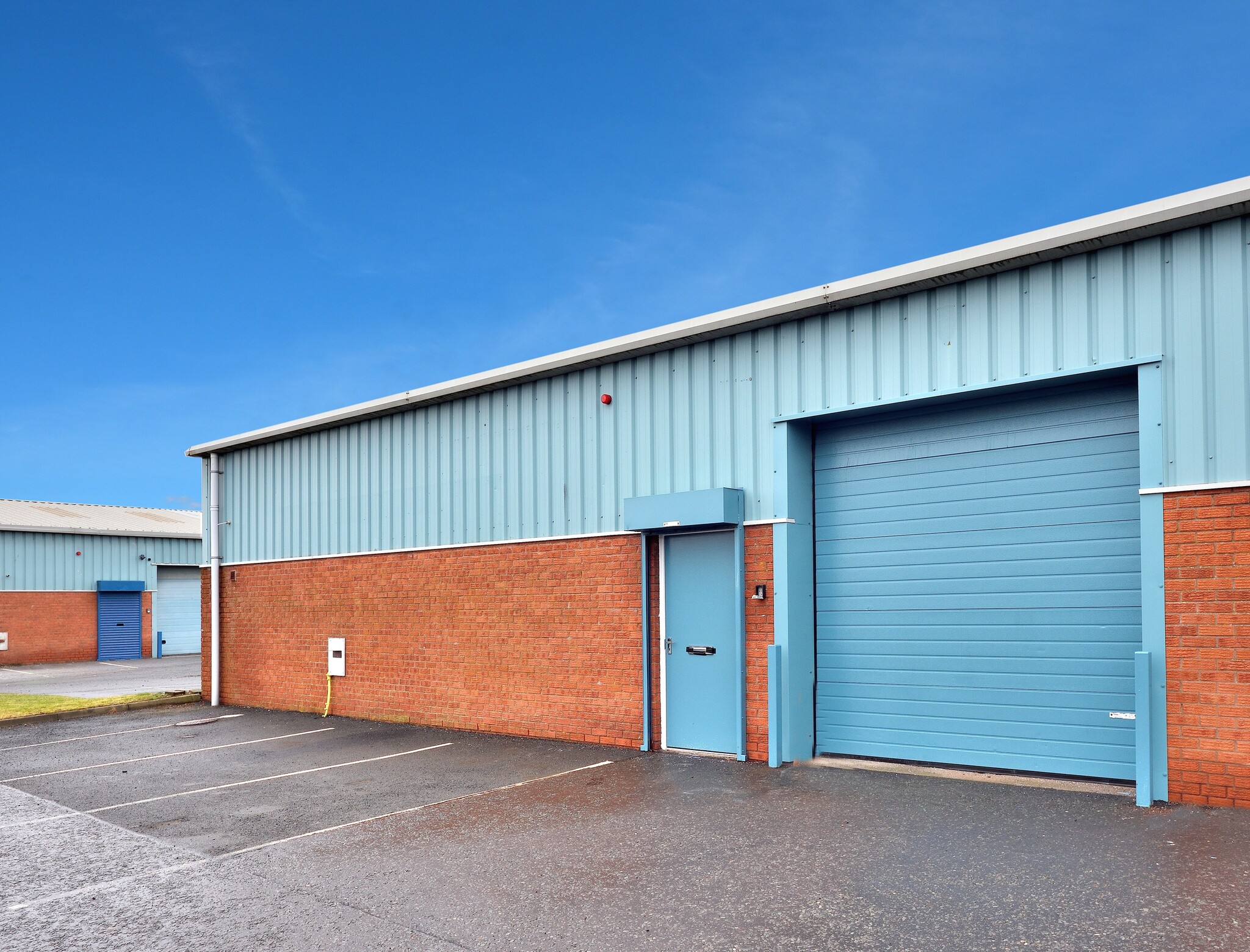 Muirhead Park, Kirkcaldy for lease Primary Photo- Image 1 of 6