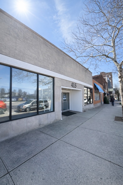 415 E Broad St, Columbus, OH à louer - Photo du bâtiment - Image 1 de 1