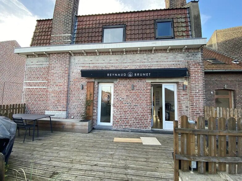 Bureau dans Wambrechies à louer - Photo du bâtiment - Image 3 de 7