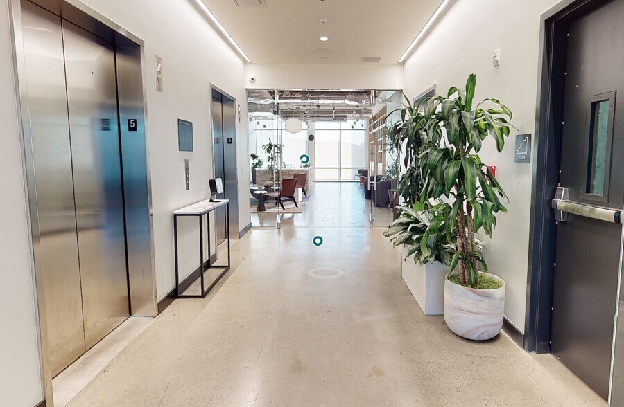 4311 11th Ave NE, Seattle, WA à louer - Numérisation 3D de Matterport - Image 2 de 12