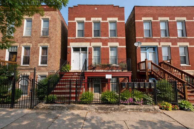 More details for 460 W 28th Pl, Chicago, IL - Multifamily for Sale