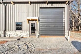 3828 101 hwy, Greer, SC for lease Interior Photo- Image 2 of 30