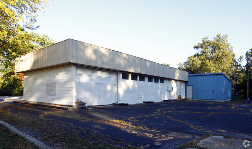 6203 Fairfield Ave, Fort Wayne, IN for sale - Building Photo - Image 1 of 1