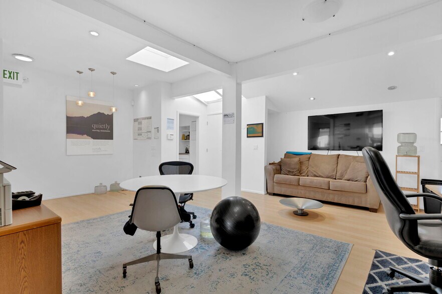 3115-3119 Fillmore St, San Francisco, CA à louer - Photo du bâtiment - Image 3 de 8