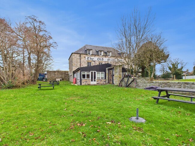 Plus de détails pour Brodie, Forres - Commerce de détail à louer