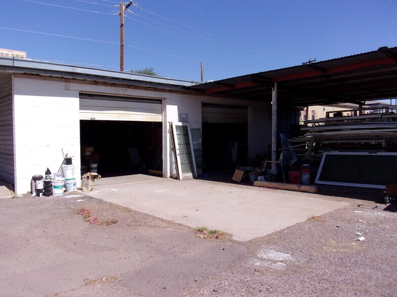 2920 38th st, Phoenix, AZ à vendre - Photo du bâtiment - Image 3 de 6