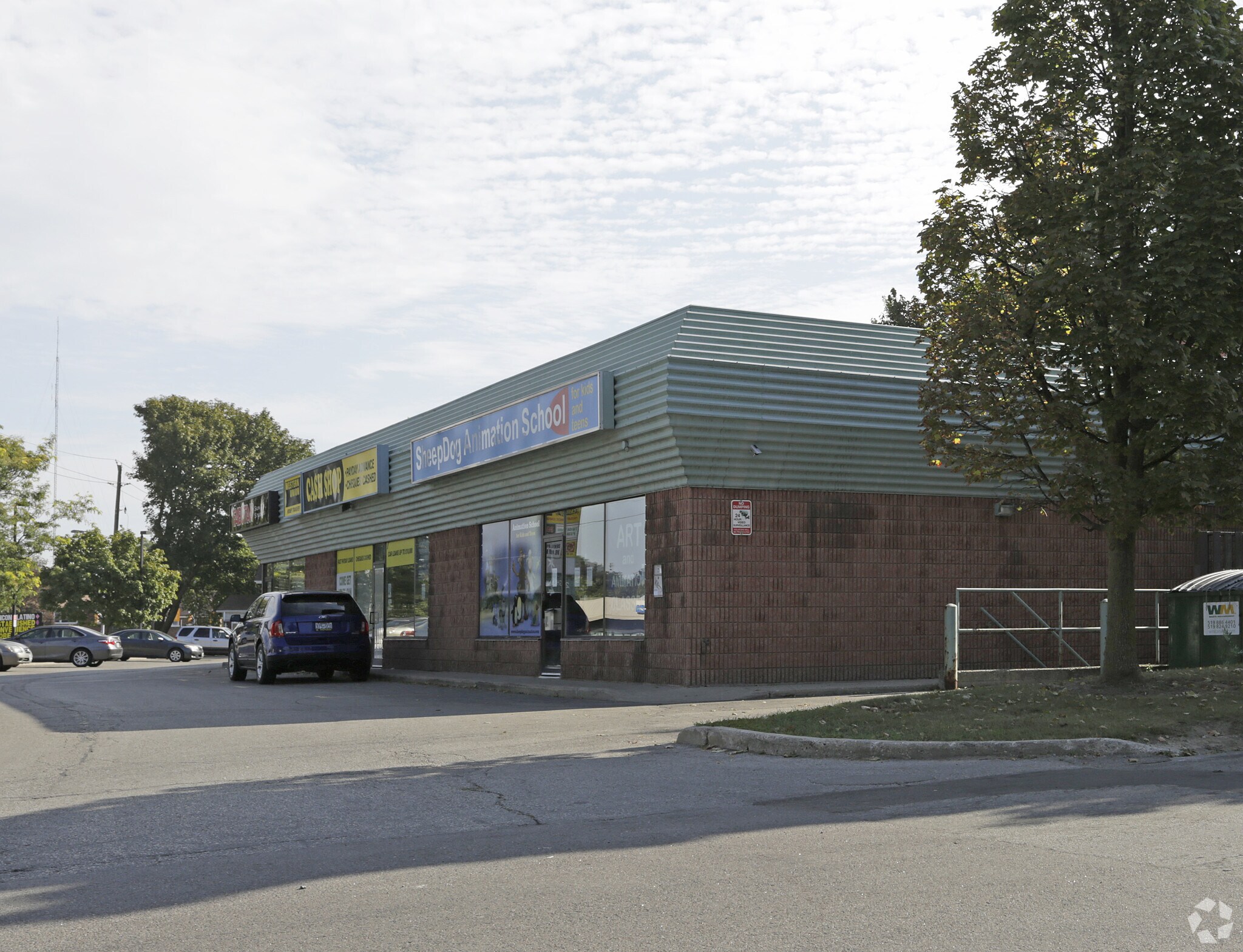 215 Highland Rd W, Kitchener, ON for lease Primary Photo- Image 1 of 8
