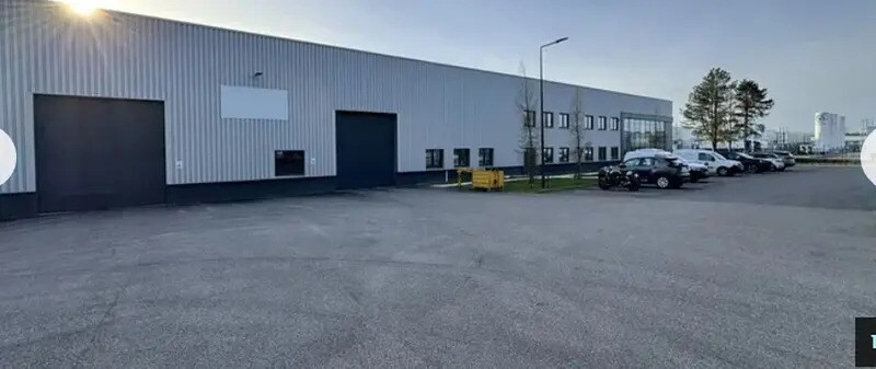 18 Rue De L'Equerre, SAINT-OUEN-L'AUMONE for lease - Building Photo - Image 2 of 8