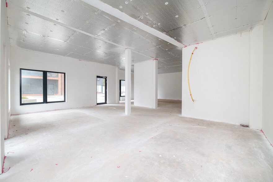 95 Ocean Dr, Edinburgh for sale - Building Photo - Image 2 of 14