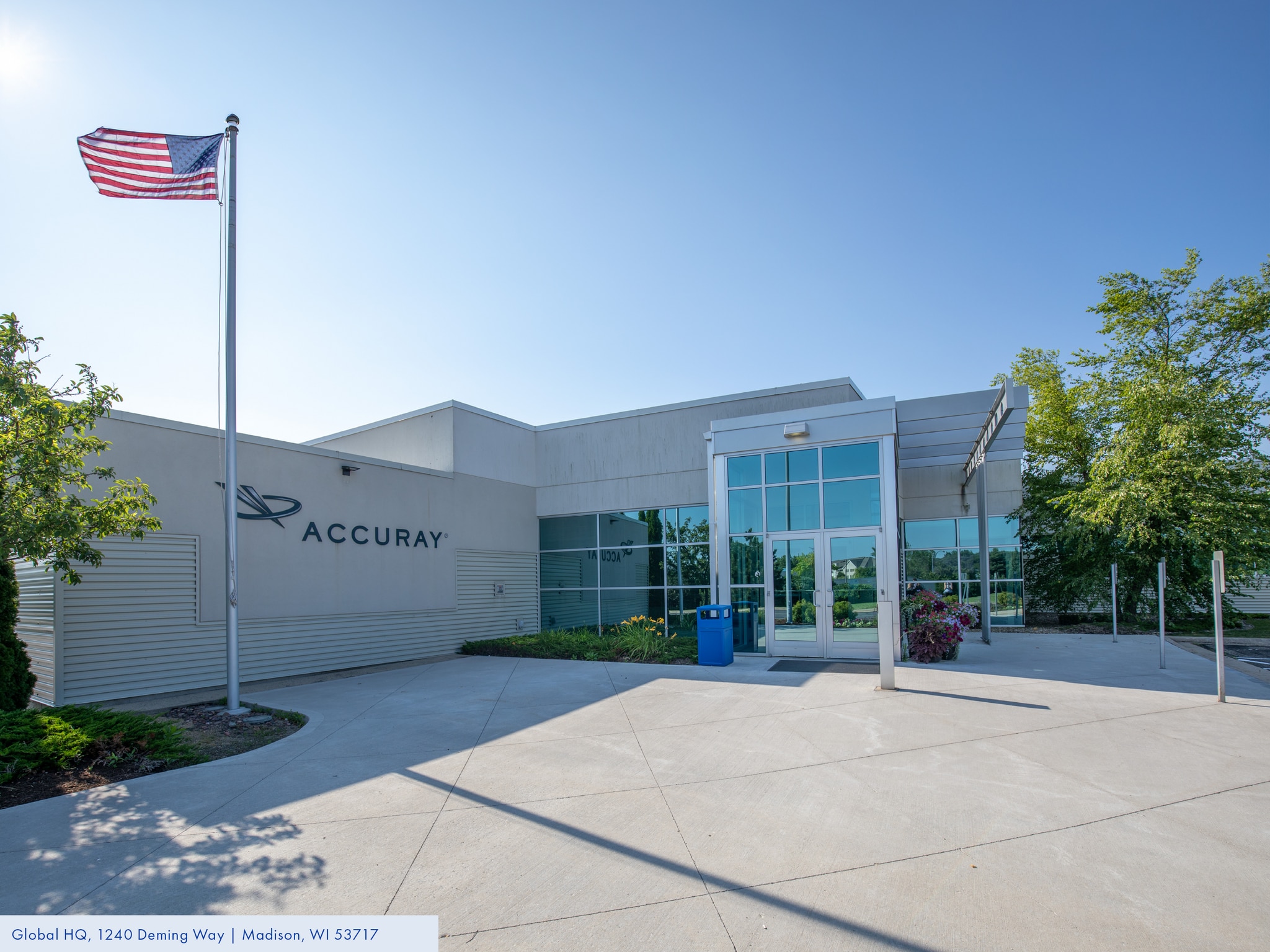 Madison NNN Medical & Research Campus portfolio of 2 properties for sale on LoopNet.ca Primary Photo- Image 1 of 3