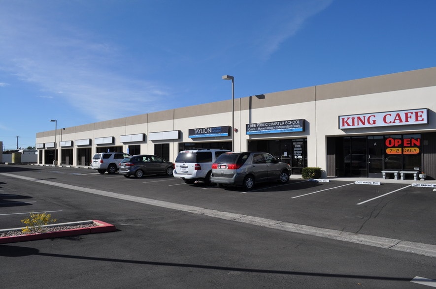 14156 Amargosa Rd, Victorville, CA à louer - Photo du bâtiment - Image 3 de 4