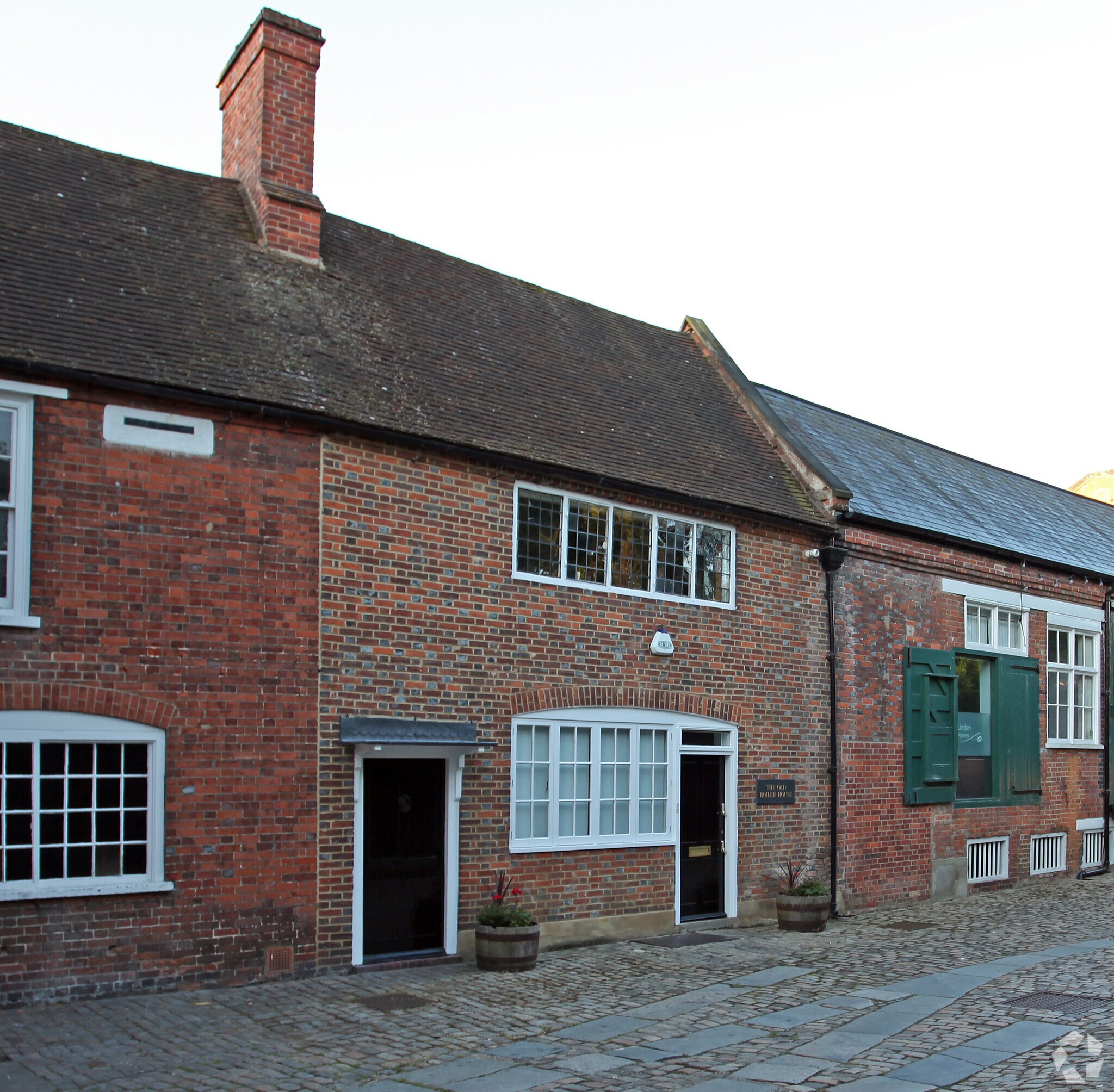 Draymans Ln, Marlow à vendre Photo du bâtiment- Image 1 de 14