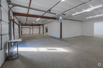 2911 Edith Ln, Haltom City, TX à louer Photo intérieure- Image 2 de 7