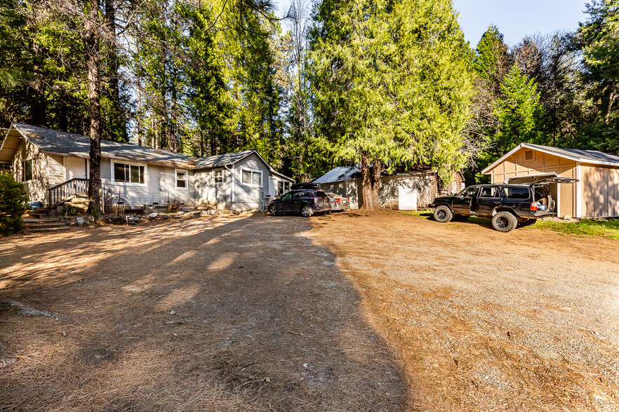 11459 Red Dog Rd, Nevada City, CA à vendre - Photo principale - Image 1 de 1