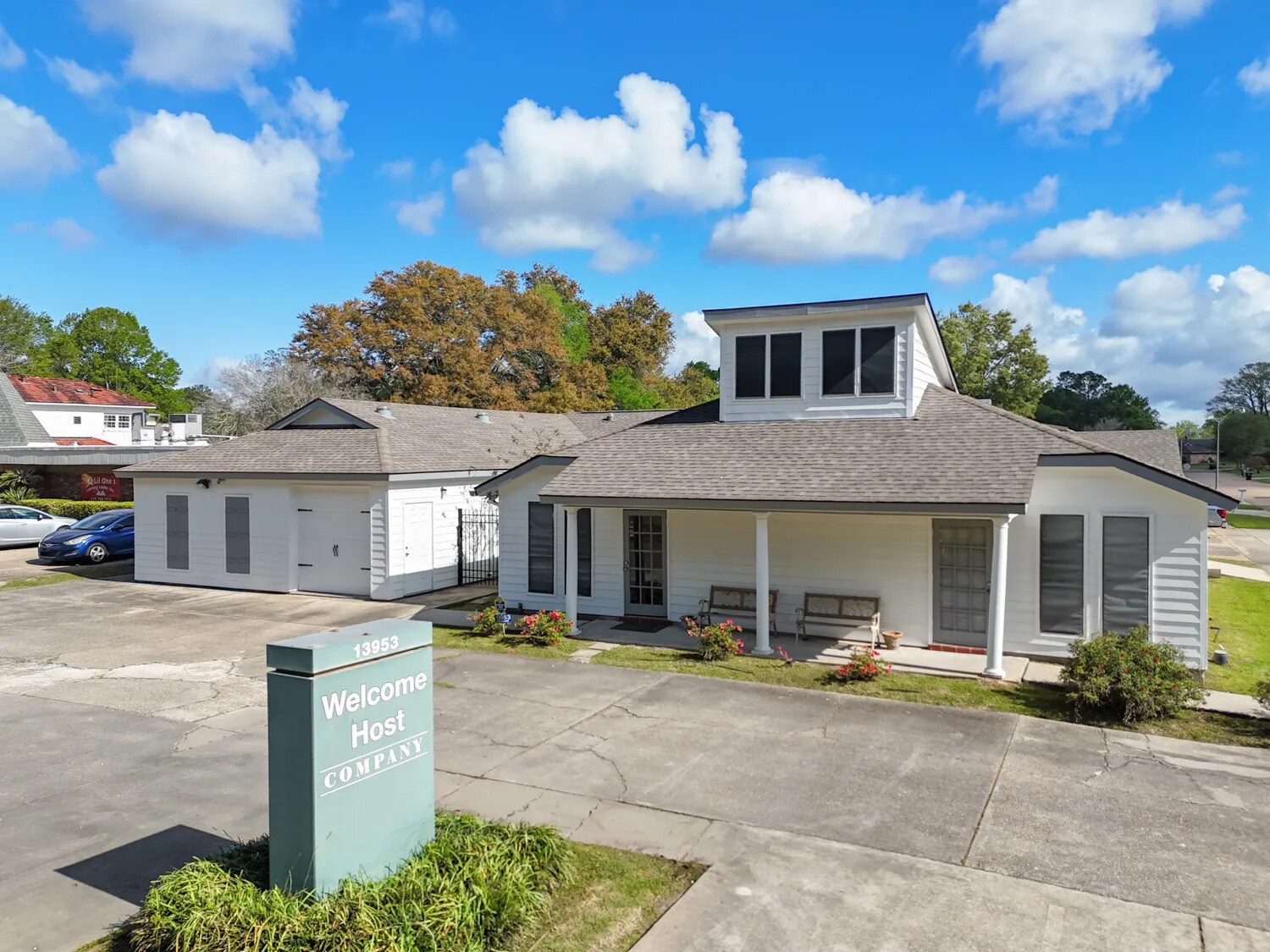 13953 Perkins Rd, Baton Rouge, LA à vendre Photo du bâtiment- Image 1 de 7