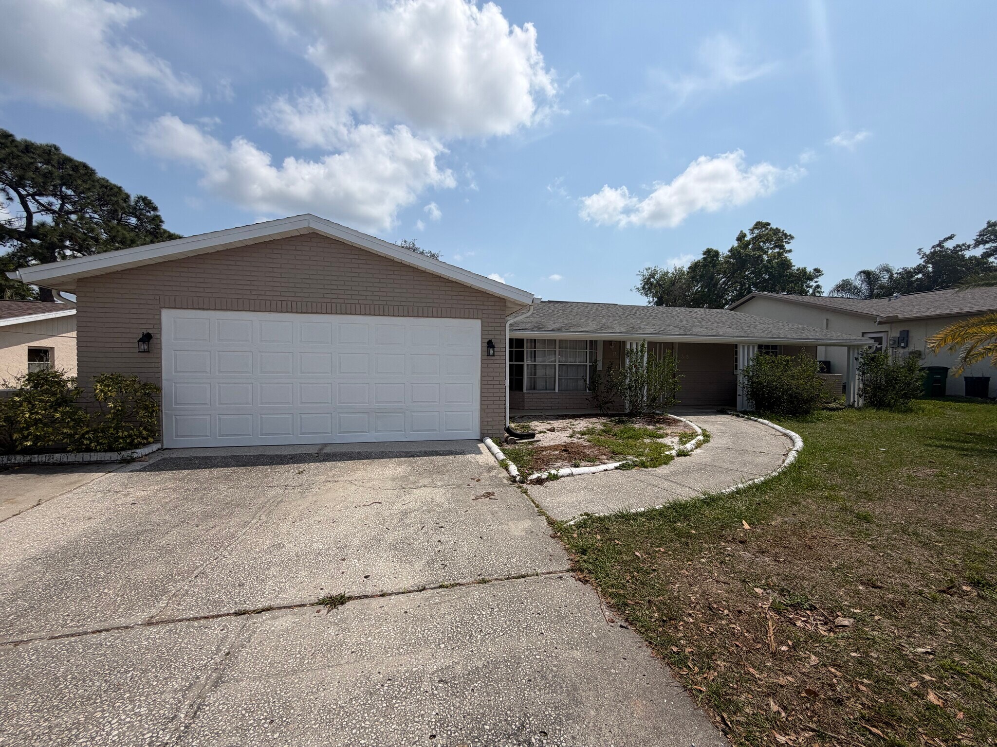 35 Harbor Woods Cir, Safety Harbor, FL à vendre Photo du bâtiment- Image 1 de 40
