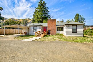 More details for 722 SE Flint St, Roseburg, OR - Multifamily for Sale