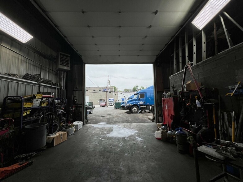 115 Fulton St, White Plains, NY for lease - Building Photo - Image 2 of 4