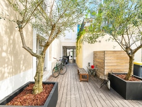 26 Rue Henry Monnier, Paris for lease Lobby- Image 2 of 13