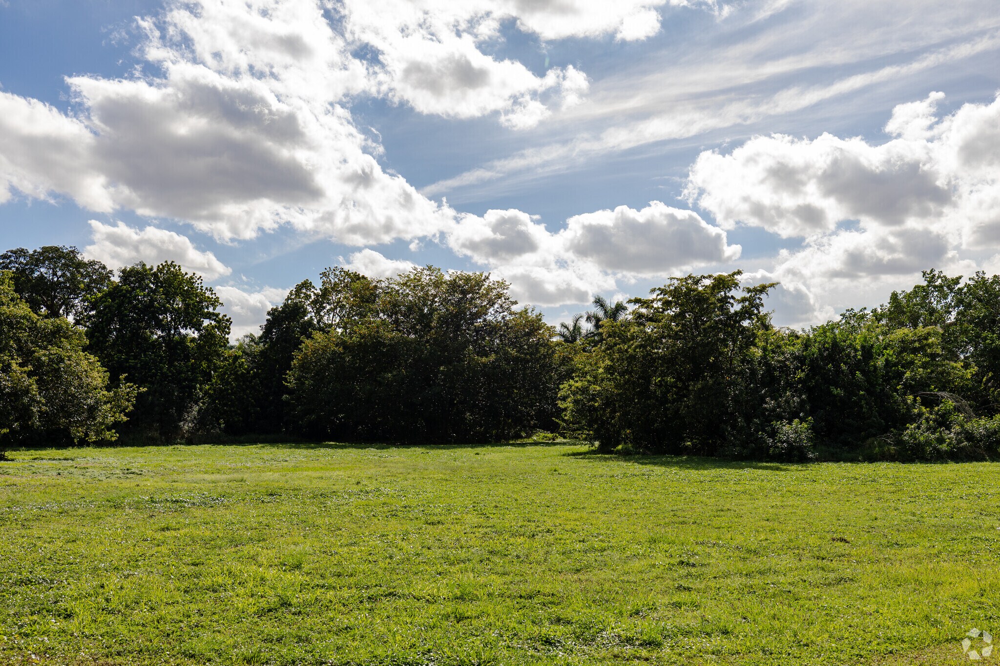 SW 57 St, Davie, FL à vendre Photo principale- Image 1 de 7