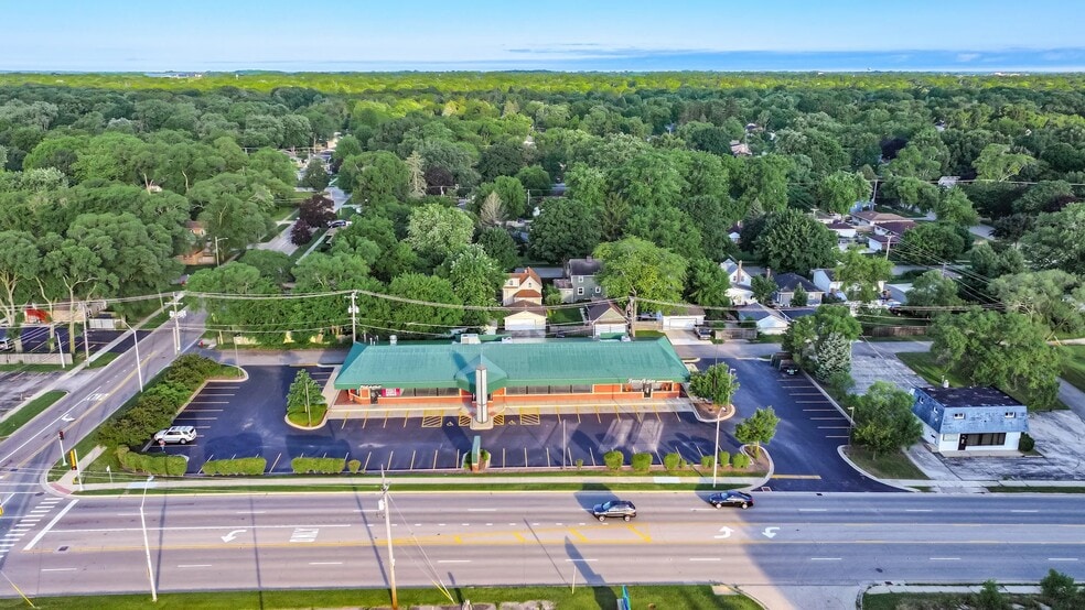 3242 Sheridan Rd, Zion, IL for lease - Aerial - Image 3 of 6