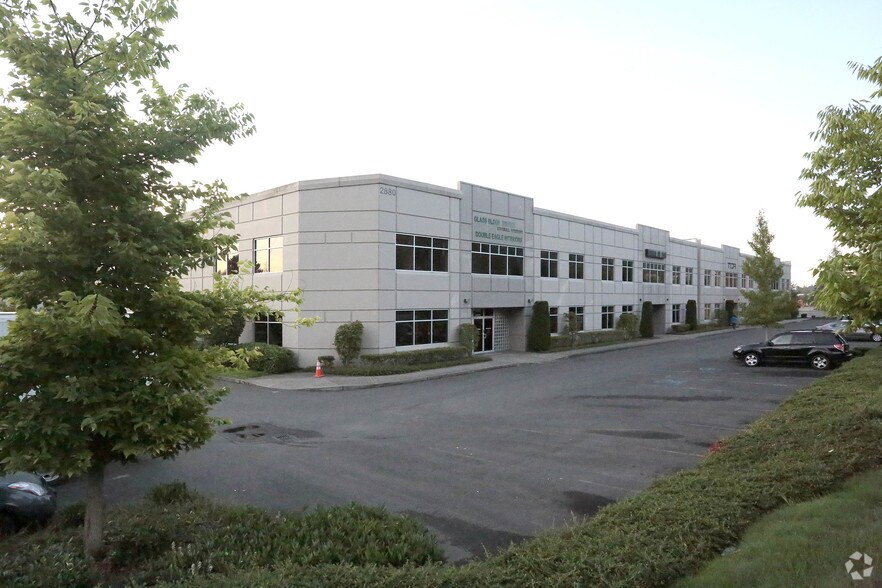 2840 W Valley Hwy N, Auburn, WA à louer - Photo du bâtiment - Image 2 de 4