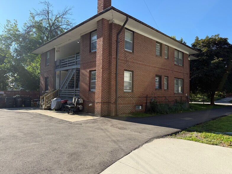 4305 University Ave, Des Moines, IA for sale - Building Photo - Image 2 of 10