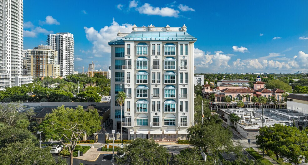 888 E Las Olas Blvd, Fort Lauderdale, FL à louer - Photo du bâtiment - Image 3 de 34