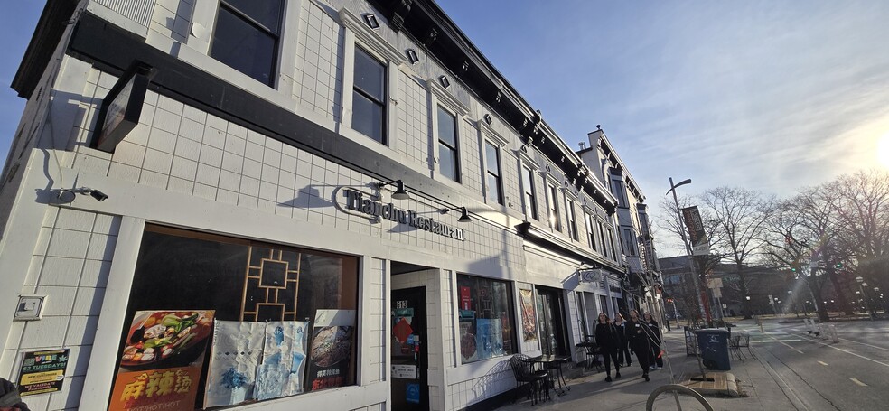 613-623 E William St, Ann Arbor, MI for lease - Building Photo - Image 3 of 4