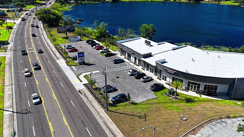 1701 8th Street NW, Winter Haven, FL à louer - Photo du bâtiment - Image 3 de 8