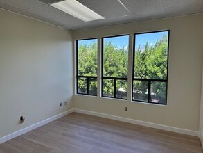 77 Las Tunas Dr, Arcadia, CA for lease Interior Photo- Image 2 of 2