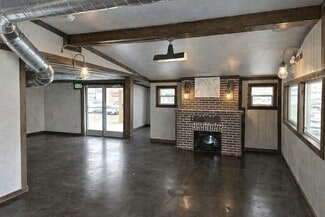 Plus de détails pour 10 Natelle Ave, Brooksville, FL - Bureau/Commerce de détail à louer