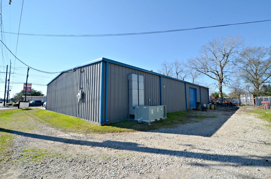 4010 Main Ave, Groves, TX à louer - Autre - Image 3 de 9