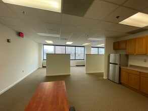 1110 Bonifant St, Silver Spring, MD for lease Interior Photo- Image 1 of 8