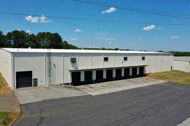 Plus de détails pour 6240 Clementine Dr, Clemmons, NC - Industriel à louer