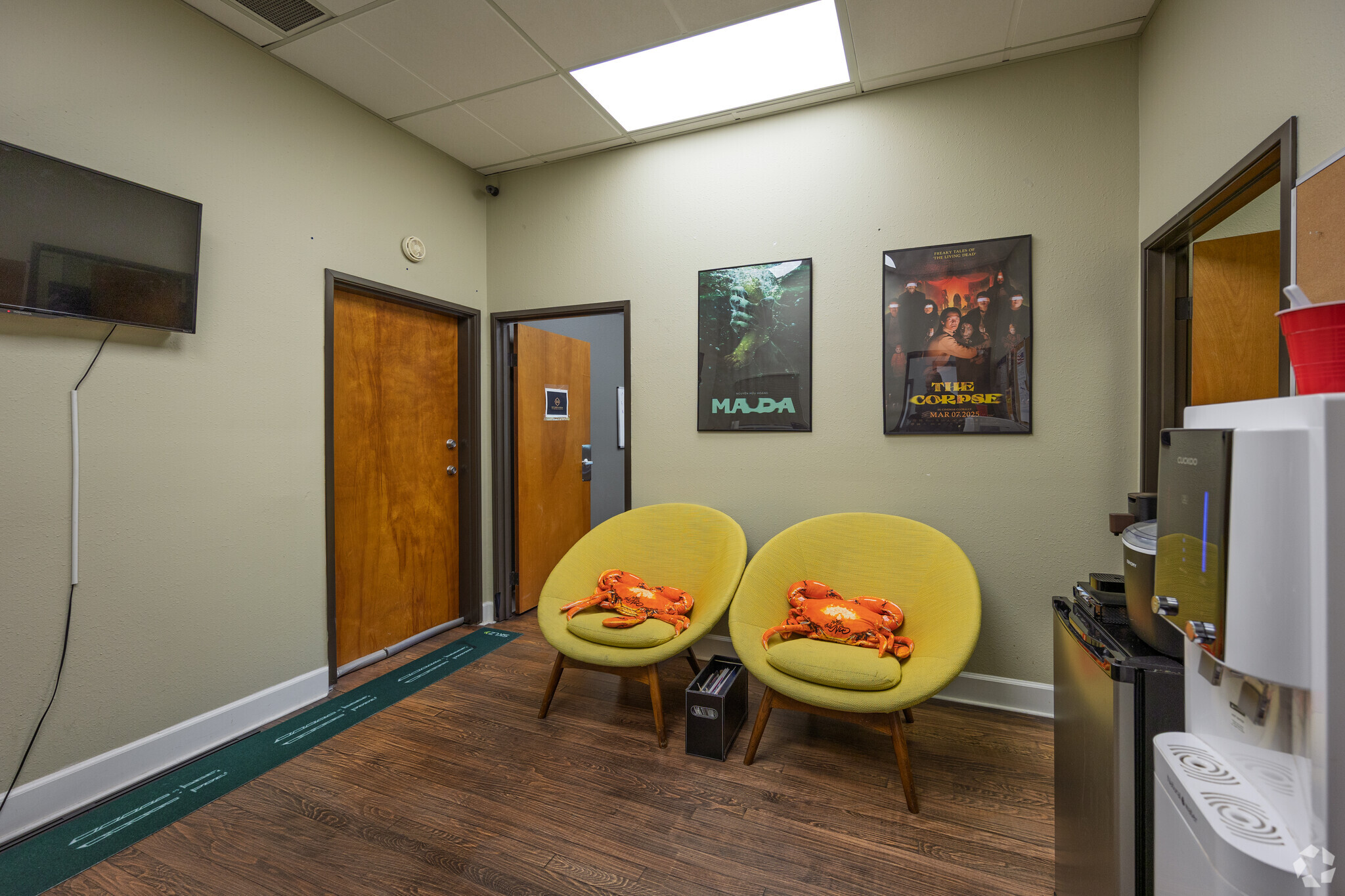 223 N Harbor Blvd, Fullerton, CA à louer Photo intérieure- Image 1 de 2