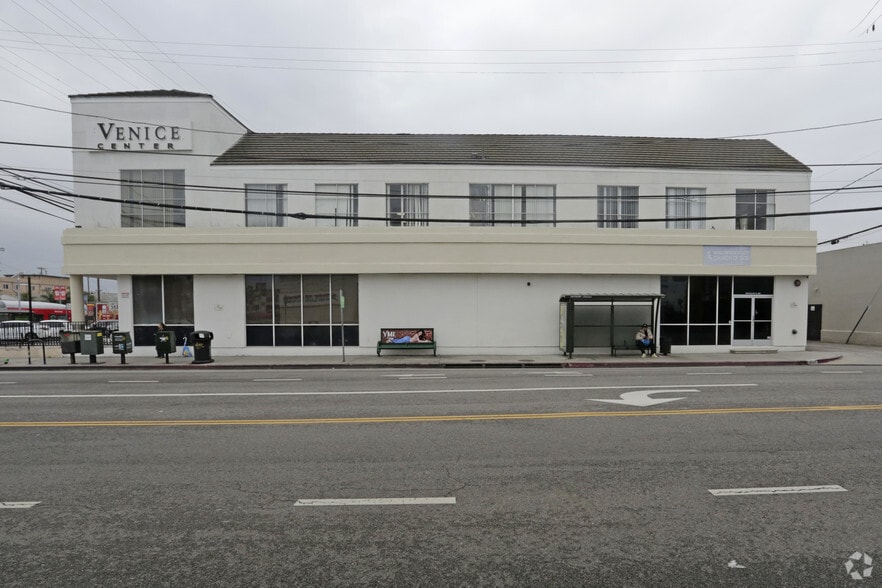 10401-10419 Venice Blvd, Los Angeles, CA for sale - Building Photo - Image 2 of 23