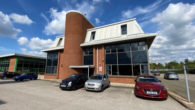 Barnett Way, Gloucester for lease Building Photo- Image 1 of 5