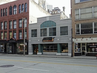 More details for 530 N Water St, Milwaukee, WI - Retail for Sale