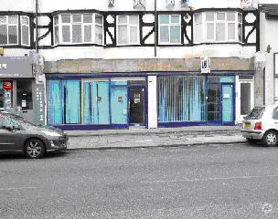 251-257 Burnt Oak Broa, Edgware for lease - Primary Photo - Image 1 of 2