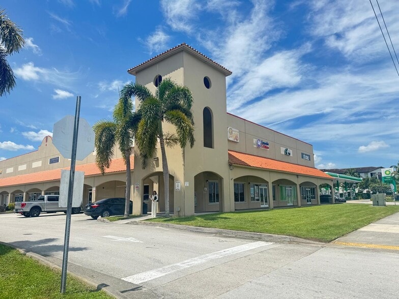 15420 SW 136th St, Miami, FL for sale - Building Photo - Image 3 of 39