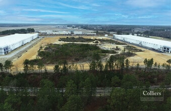 425 Distribution Dr, West Columbia, SC for lease Interior Photo- Image 2 of 5