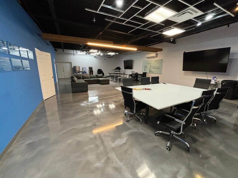 4809 Century Dr, Forest Hill, TX for sale - Building Photo - Image 3 of 19