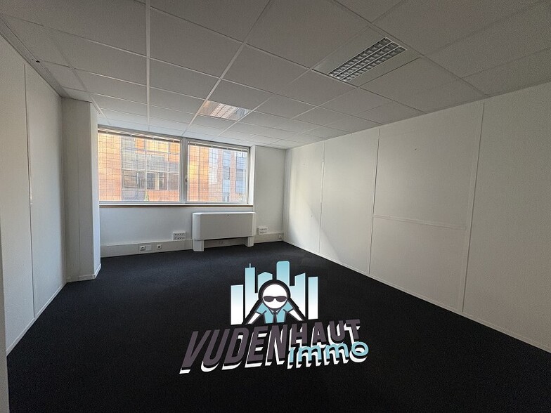 Office in Toulouse for lease - Interior Photo - Image 3 of 18