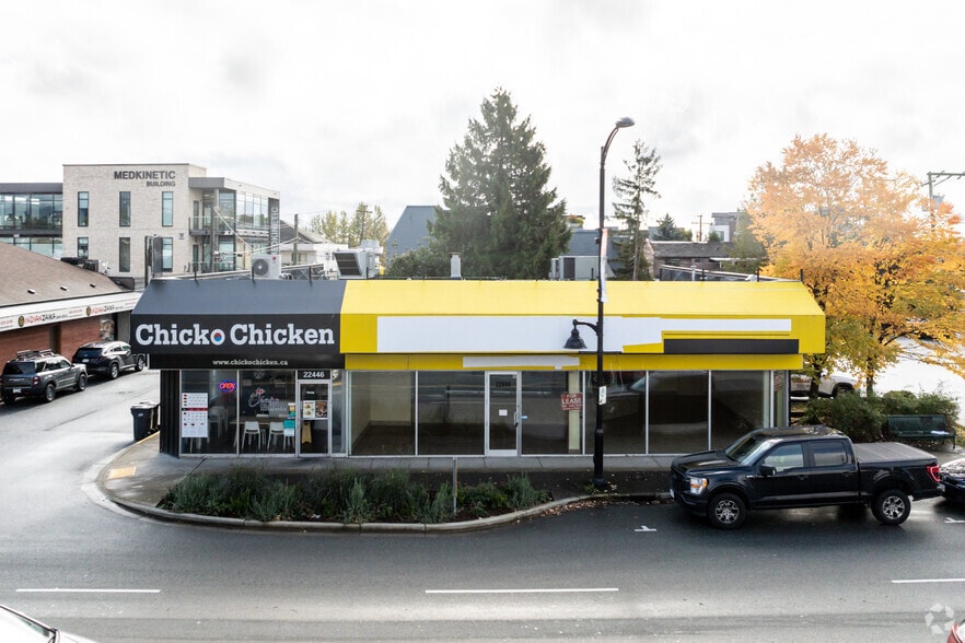 22444 Lougheed Hwy, Maple Ridge, BC for lease - Building Photo - Image 2 of 2