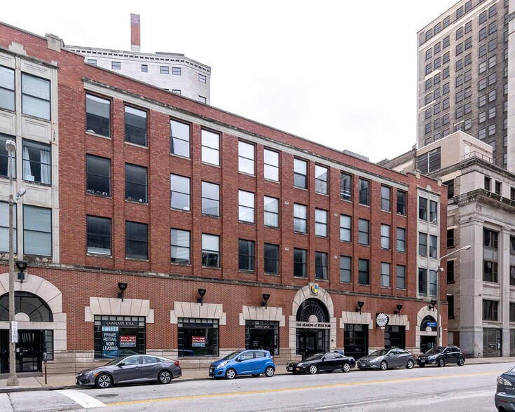 1120 Chester Ave, Cleveland, OH for lease - Building Photo - Image 2 of 5