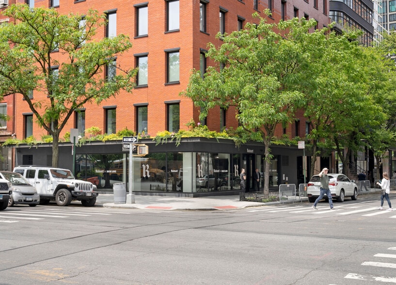 500 W 22nd St, New York, NY for lease - Building Photo - Image 3 of 5