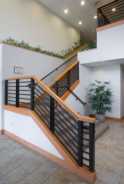 11980 NE 24th St, Bellevue, WA à louer - Autre - Image 2 de 8