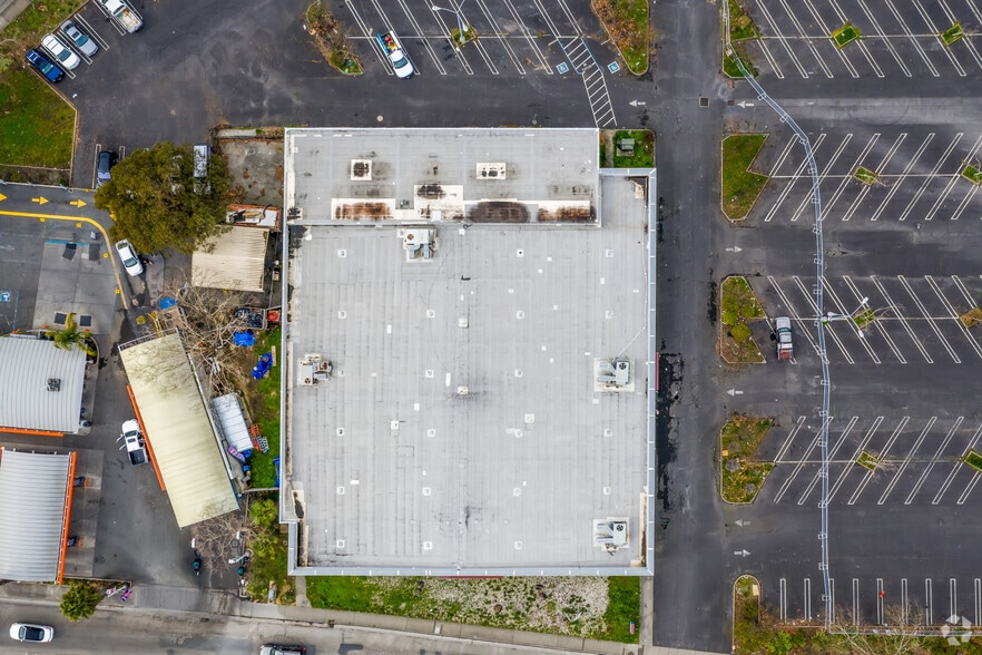 3575 Cleveland Ave, Santa Rosa, CA for lease - Aerial - Image 3 of 6