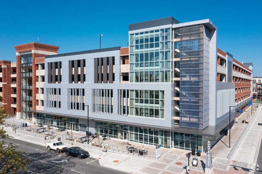 405 S Limestone, Lexington, KY for lease - Primary Photo - Image 2 of 30